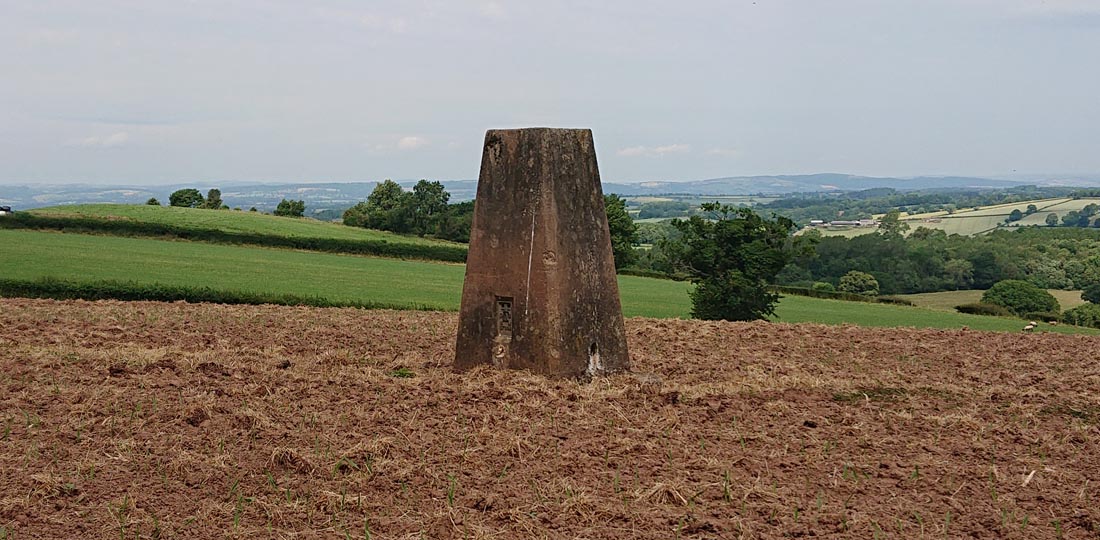 Lower Hegdon Trig Point