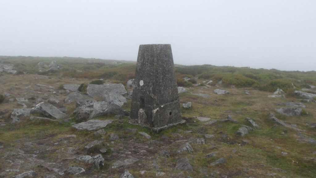 Pen Cerig Calch trig point